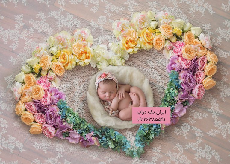 بک دراپ نوزاد قلب با رزهای رنگی آتلیه عکاسی کد IBD-3557