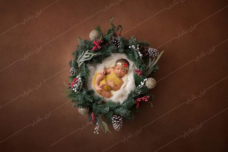 بک دراپ نوزاد حلقه کریسمس با دانه های برف کد IBD-4498