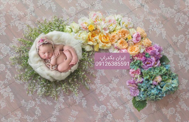 بک دراپ نوزاد با گل های رنگارنگ اریب کد IBD-4534