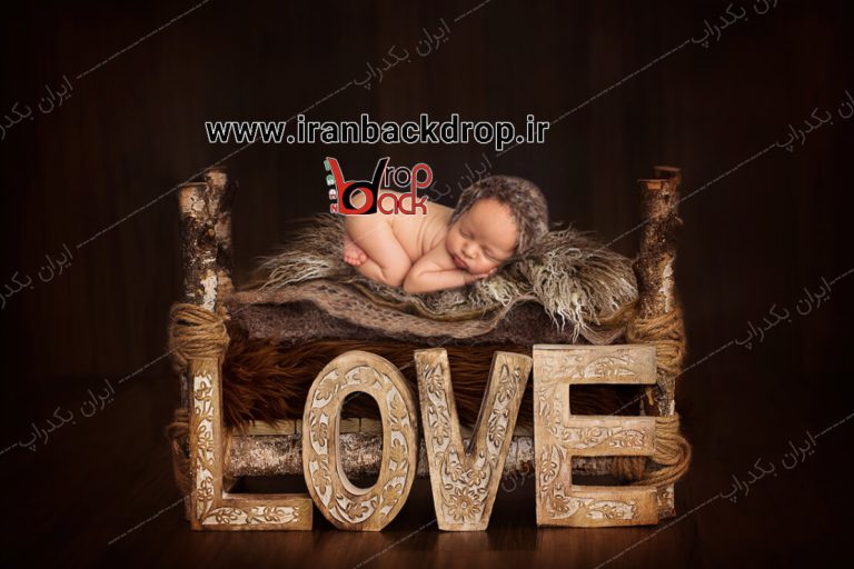 بک گراند تخت نوزاد با طرح love ویژه ولنتاین کد IBD-6344